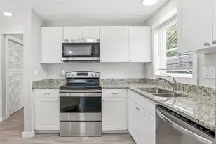997 Cedarwood Ave, Dunedin, FL 34698 - Photo 6