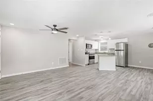 997 Cedarwood Ave, Dunedin, FL 34698 - Photo 2
