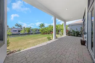 1016 Signet Dr, Apollo Beach, FL 33572 - Photo 72