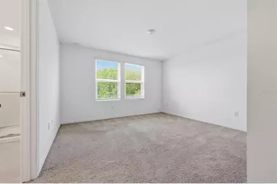 34202 Polacca Lane, Wesley Chapel, FL 33543 - Photo 18