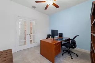 8412 Alberata Vista Dr, Tampa, FL 33647 - Photo 26