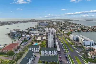 320 Island Way #304, Clearwater Beach, FL 33767 - Photo 32