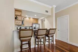 320 Island Way, Clearwater Beach, FL 33767 - Photo 10