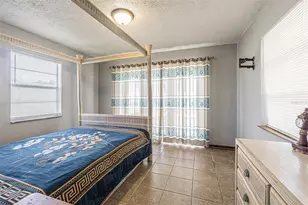 1627 28th St N, Saint Petersburg, FL 33713 - Photo 20