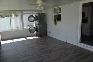 8201 Donaldson Dr, Tampa, FL 33615 - Photo 14