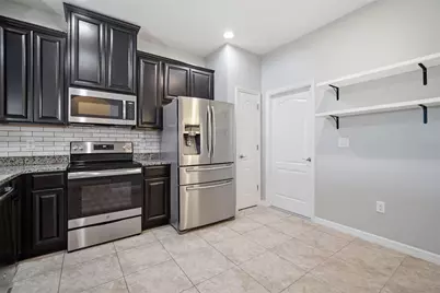 10903 Verawood Drive, Riverview, FL 33579 - Photo 10