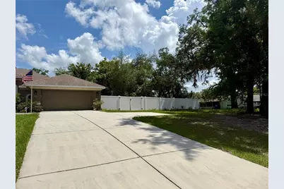 13110 Bamboo Street, Spring Hill, FL 34609 - Photo 4