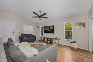 2662 Megan Ct, Palm Harbor, FL 34684 - Photo 4