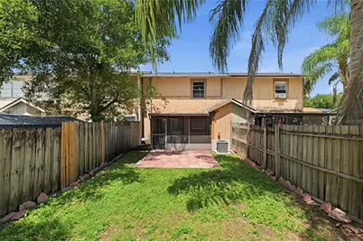 14021 Village Terrace Drive, Tampa, FL 33624 - Photo 12