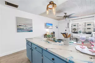 8475 W Gulf Blvd, Treasure Island, FL 33706 - Photo 16