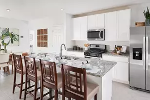 3936 Giorgio Dr, Winter Haven, FL 33884 - Photo 2
