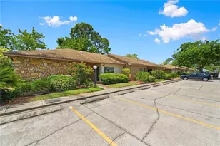 10825 Seminole Blvd, Largo, FL 33778 - Photo 1
