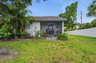 561 Laguna Vista Ct, Largo, FL 33771 - Photo 26