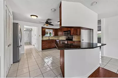 3911 16th Avenue N, Saint Petersburg, FL 33713 - Photo 6