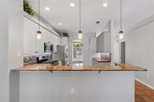 8604 Brookway Cir, Tampa, FL 33635 - Photo 16