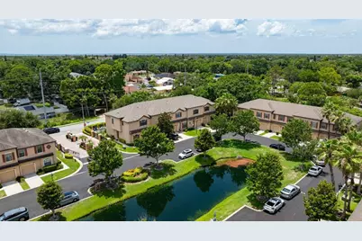 10285 Villa Palazzo Court, Tampa, FL 33615 - Photo 6