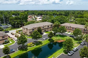 10285 Villa Palazzo Ct, Tampa, FL 33615 - Photo 6