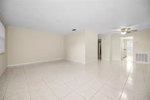5750 80th Street N, Saint Petersburg, FL 33709 - Photo 6