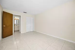 5750 80th Street N, Saint Petersburg, FL 33709 - Photo 16