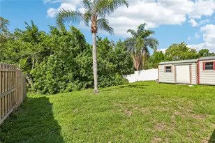 8208 Riverboat Dr, Tampa, FL 33637 - Photo 40