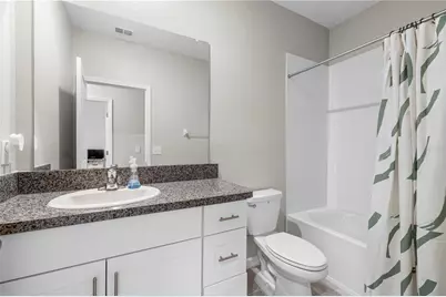 31940 Blue Passing Loop, Wesley Chapel, FL 33545 - Photo 32