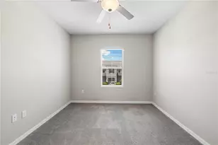 31940 Blue Passing Loop, Wesley Chapel, FL 33545 - Photo 30