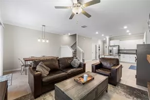 31940 Blue Passing Loop, Wesley Chapel, FL 33545 - Photo 18