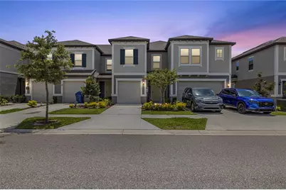 31940 Blue Passing Loop, Wesley Chapel, FL 33545 - Photo 2