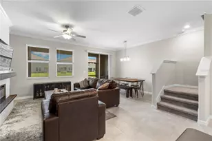 31940 Blue Passing Loop, Wesley Chapel, FL 33545 - Photo 14