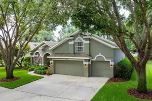 15211 Merlinglen Pl, Lithia, FL 33547 - Photo 1