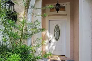 1721 Hunter Ln, Tarpon Springs, FL 34689 - Photo 2