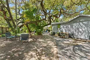 515 Crystal Beach Ave, Crystal Beach, FL 34681 - Photo 40