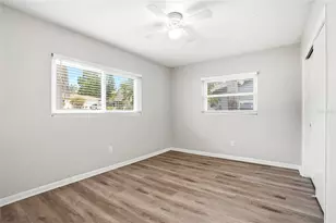 301 Terrace Dr E, Clearwater, FL 33765 - Photo 26
