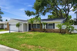 1656 Webb Dr, Clearwater, FL 33755 - Photo 42