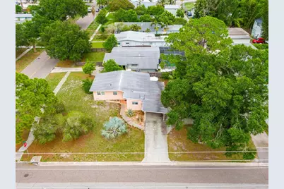 494 34th Avenue N, Saint Petersburg, FL 33704 - Photo 4
