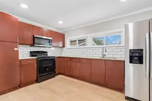 2120 W Clifton St, Tampa, FL 33603 - Photo 14