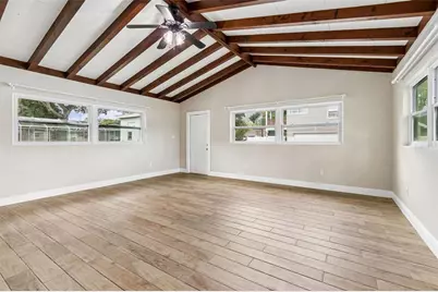 2120 W Clifton Street, Tampa, FL 33603 - Photo 10