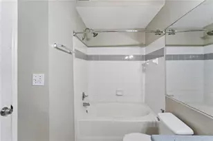 5618 Pinnacle Heights Cir, Tampa, FL 33624 - Photo 24