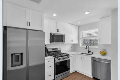 6025 Shore Boulevard S #405, Gulfport, FL 33707 - Photo 12