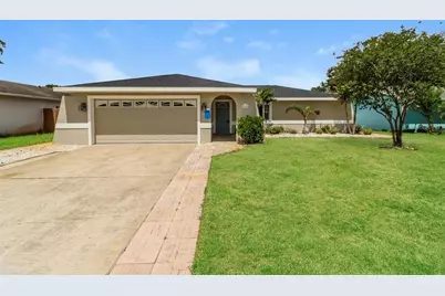 12056 93rd Street, Largo, FL 33773 - Photo 1