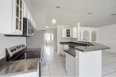 954 Derbyshire Drive, Kissimmee, FL 34758 - Photo 8