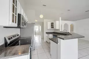 954 Derbyshire Dr, Kissimmee, FL 34758 - Photo 8