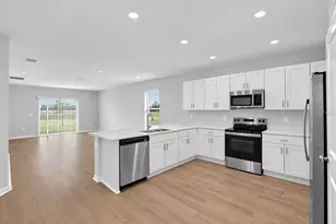 13729 Squall Ln, Hudson, FL 34669 - Photo 6