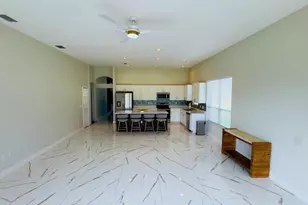 35609 Welby Ct, Zephyrhills, FL 33541 - Photo 8