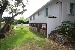 2436 Navarez Ave, Safety Harbor, FL 34695 - Photo 4
