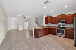 2224 Golden Falcon Dr, Ruskin, FL 33570 - Photo 10