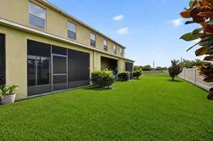 2224 Golden Falcon Dr, Ruskin, FL 33570 - Photo 28