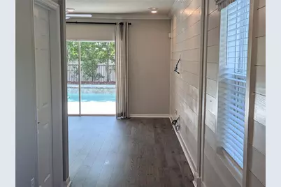 5320 Little Stream Lane, Wesley Chapel, FL 33545 - Photo 2