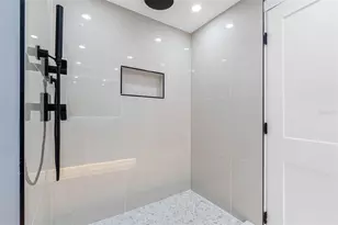 1400 Gulf Blvd, Clearwater Beach, FL 33767 - Photo 36