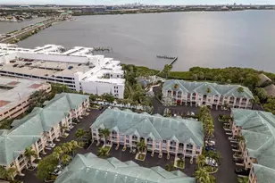 3302 Bay Club Cir, Tampa, FL 33607 - Photo 24